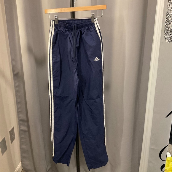 Adidas track pants/wind pants adjustable velcro bottom - Picture 1 of 4
